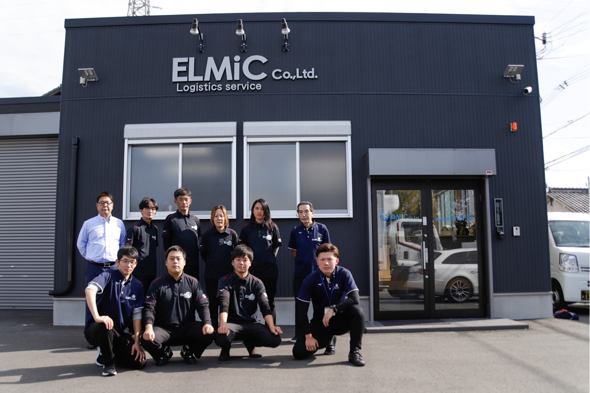 株式会社エルミック スタッフ集合